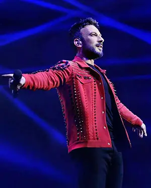 کنسرت تارکان کت قرمز